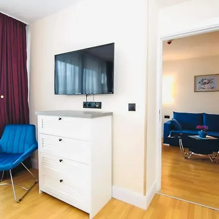 Orbi City Aparthotel - Beachfront Apartment Batumi Exterior photo