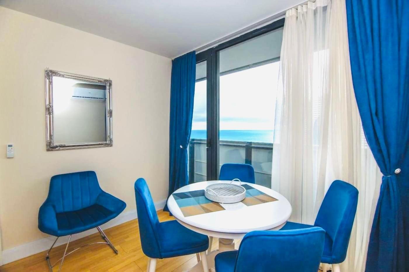 Orbi - Beachfront شقة